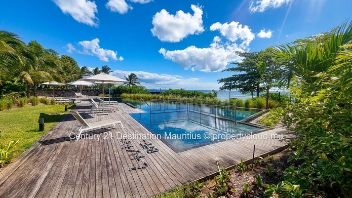 Exclusive Beachfront Apartment In Pointe Aux Piments