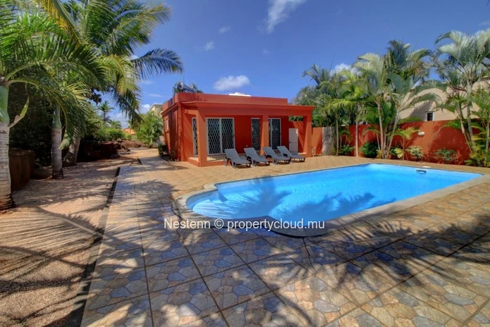 Beautiful 3-bedroom duplex in Pointe aux Piments