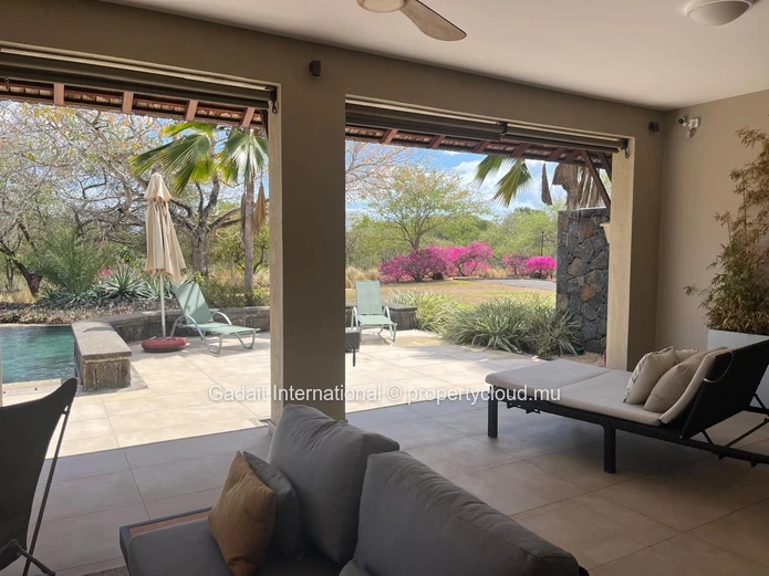 Investissez dans une villa sur le golf de Tamarina dans l'ouest de l'Ile Maurice