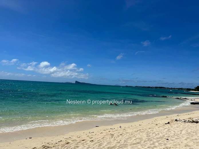 Terrain exceptionnel de 200 perches pour projet haut de gamme 