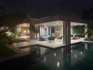 4 Bedroom Villa