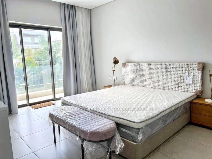 Stunning 2-Bedroom Apartment with Pool in Pointe aux Canonniers