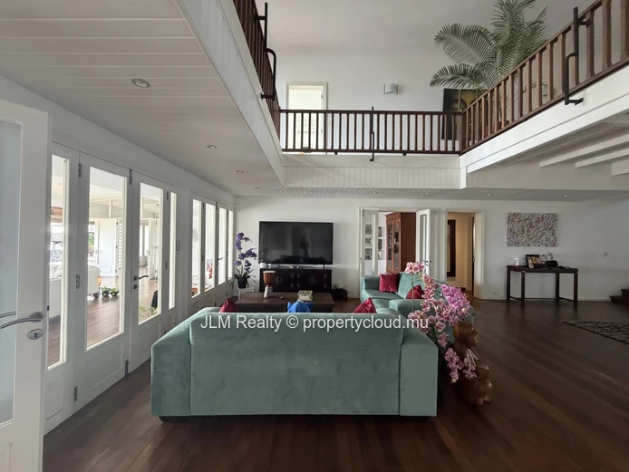 Exceptional Beachfront Villa for rent in Tamarin, Mauritius