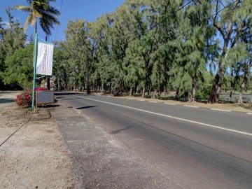 Commercial Land