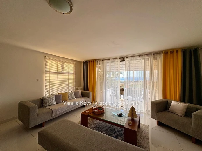 Gorgeous Duplex with views on long term rental in Tamarin