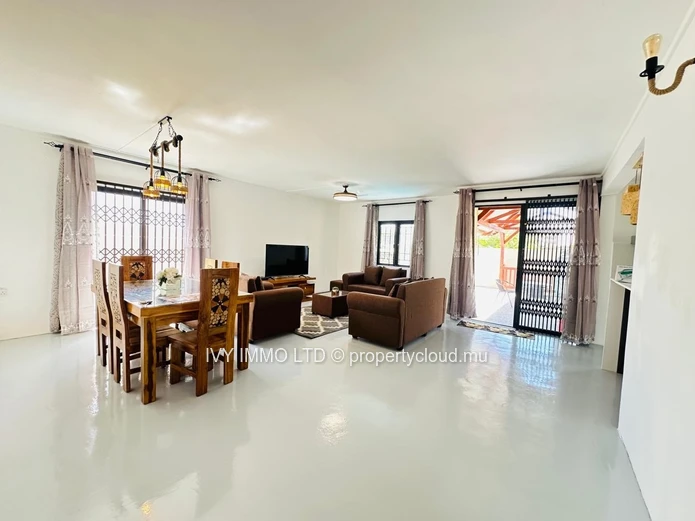 Villa For Rent – Grand Baie