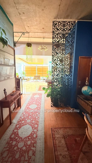 High-End Private Office Suites For Rent | Ébène