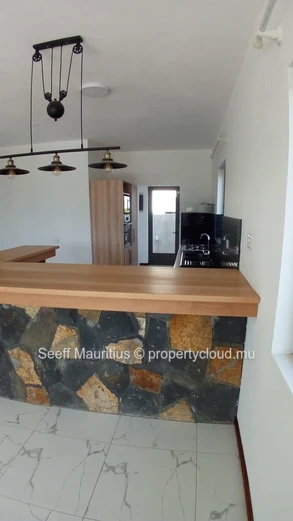 Maison moderne près de la plage 