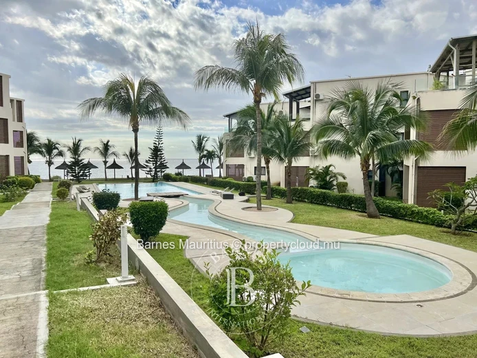 FLIC EN FLAC - Stunning penthouse with sea access - 3 bedrooms