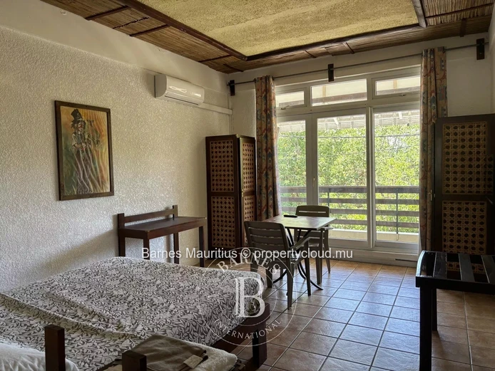 MAHEBOURG - Fonds de Commerce et Batiment - 934 m²