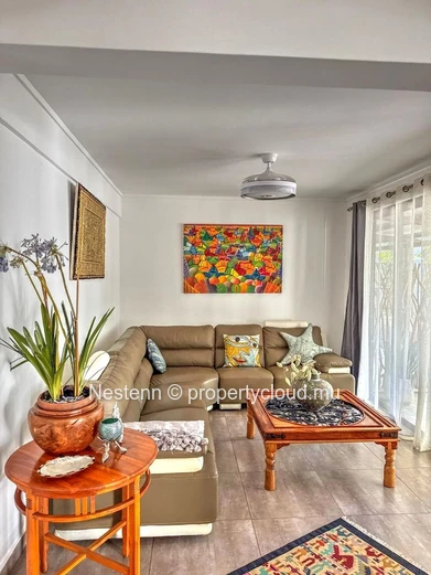 Exceptional 4-duplex complex