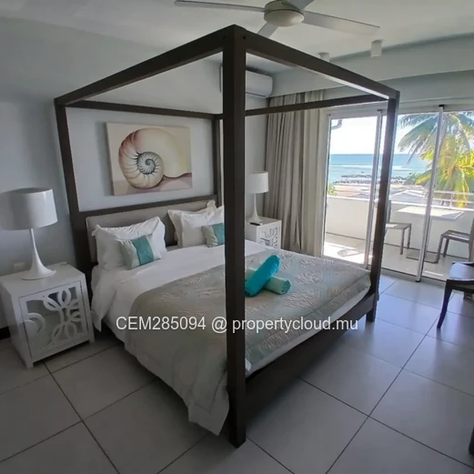 Appartement luxueux avec vue sur mer à vendre à Pointe aux Biches