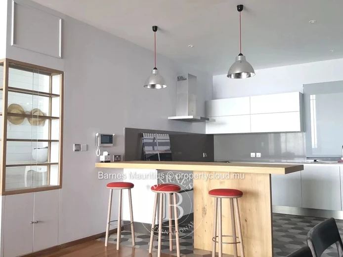ROCHES NOIRES - Furnished Penthouse - 3 Bedrooms