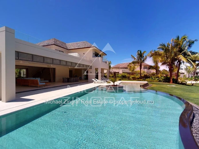 Mauritius – Elegant 4-Bedroom Villa within a Prestigious Golf Resort with Exclusive Private Beach Access