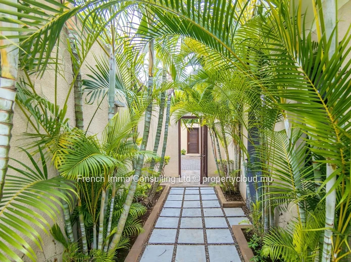 Superbe villa PDS au domaine Casasola 2