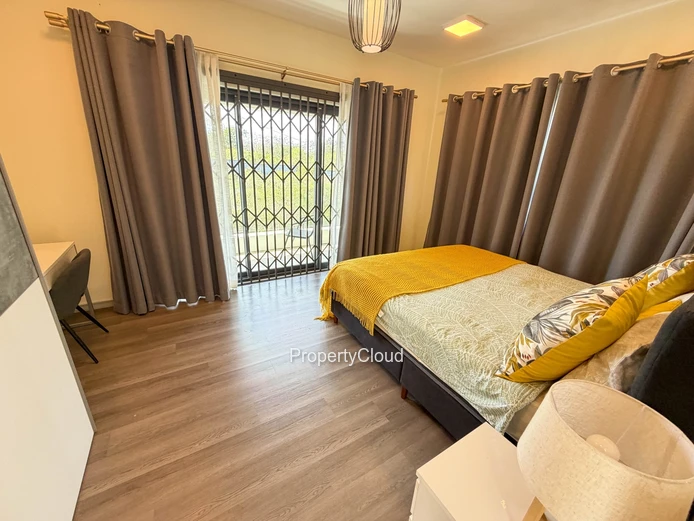 À Louer - Villa De 4 Chambres  - Pereybère