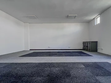 Ideal Office Space in the Heart of a Vibrant District