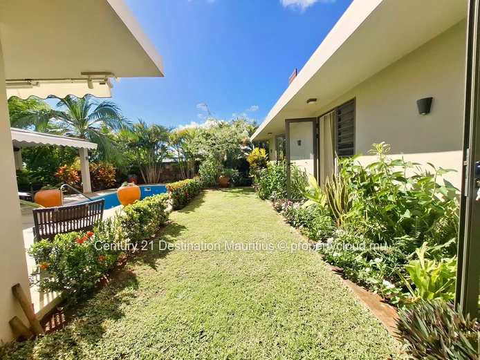 3-Bedroom Villa | Landscaped Garden & Private Pool | Royal Park Balaclava | Mauritian Residents Only