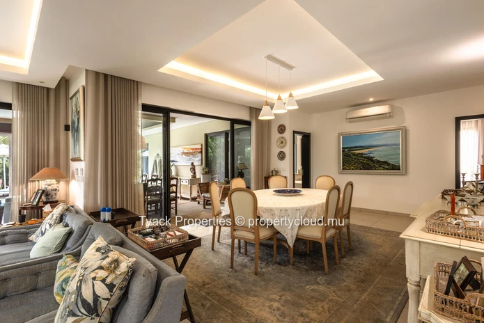 3-Bedroom PDS Villa with Private Pool and Office in Mauritius