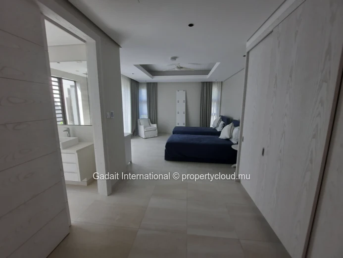 A Louer Magnifique Villa de Luxe 4 Suites Parentales avec Piscine et Vue Golf à Anahita Resort, Île Maurice