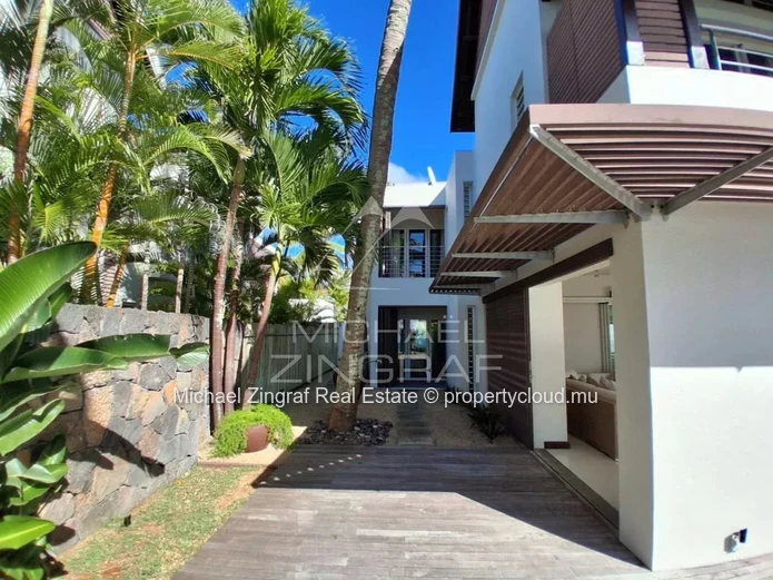 Mauritius - Rare opportunity : Luxury villa by the sea near Grand Bay - Pointe aux Canonniers