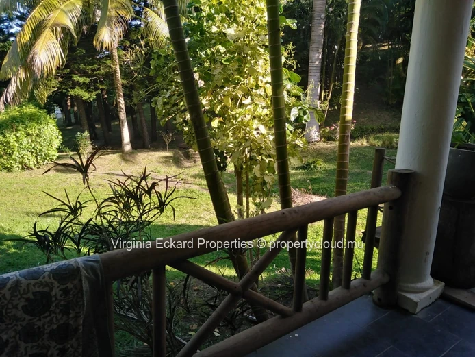 Maison meublée 2 ch à Chamarel — jardin tropical, terrasse