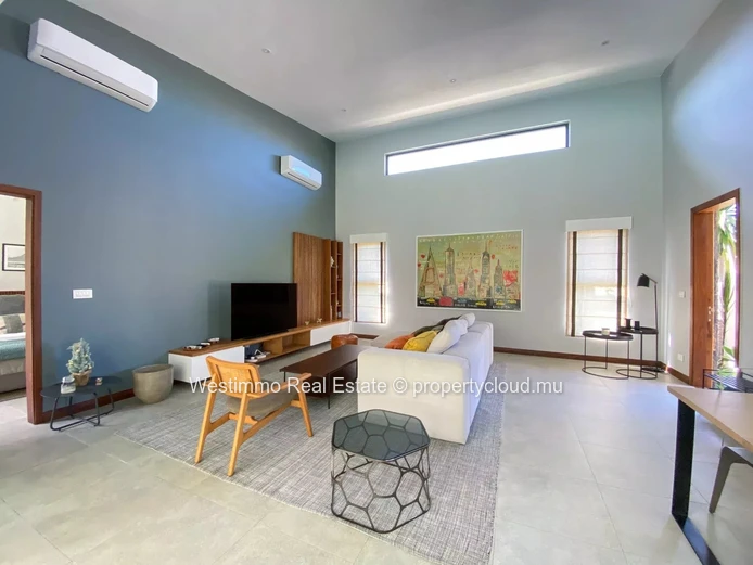 PEREYBERE - LUXURY & PRESTIGE - Exceptional villa for sale