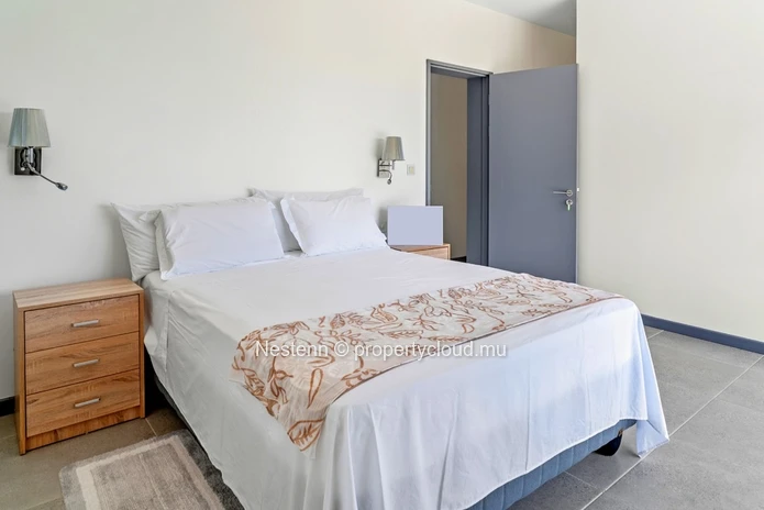 Superbe penthouse de 3 chambres en résidence sécurisée face à la mer