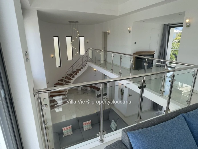 Péreybère - Magnifique villa de 4 chambres avec piscine privée