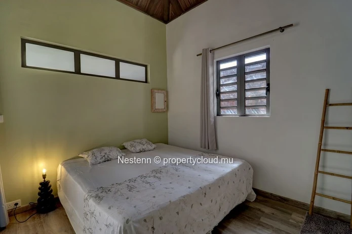 Charming villa in a secure residence in Pointe aux Piments