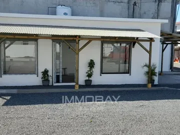 Unique Commercial Space For Rent In Flacq!