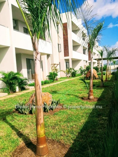 New Penthouse With Access To Private Rooftop With Sea & Mountain Views In Flic En Flac - Mauritius