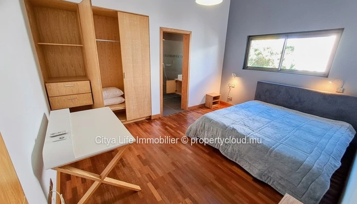 Maison meublée de 300m² avec piscine privée à louer à Grand Baie