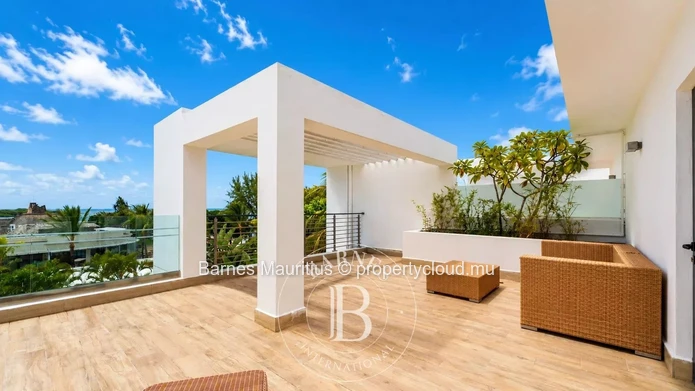 Azuri Resort – 3-Bedroom Villa With Sea View