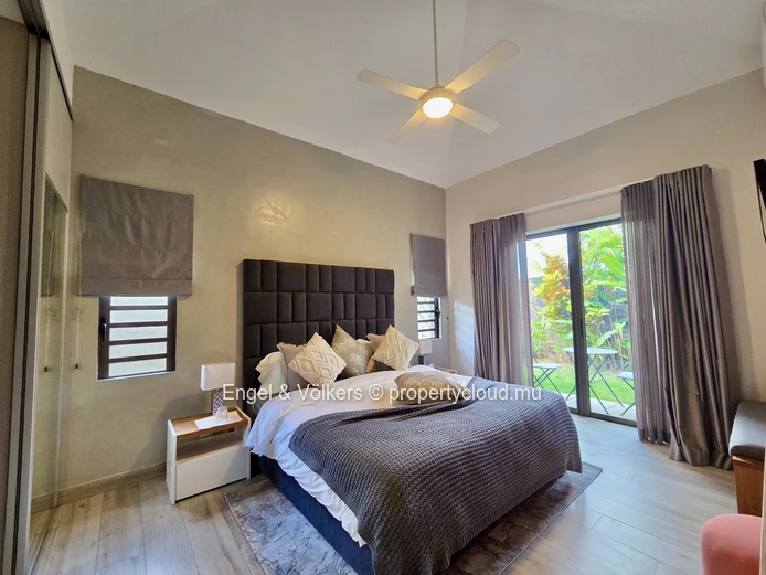A Private Oasis in Mauritius's Vibrant North
