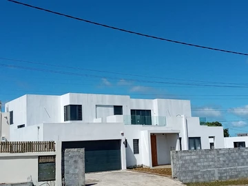 Spacious 5-Bedroom House for Sale in Curepipe, Centre, Mauritius