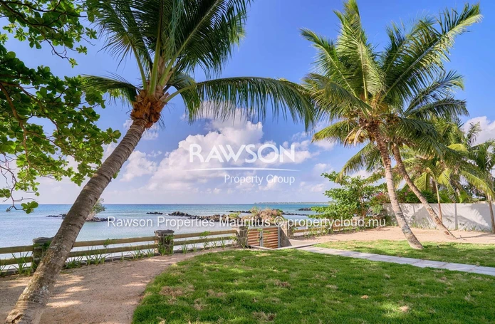 2-Bedroom Penthouse | Beachfront | Sea View | Trou Aux Biches