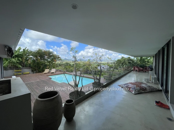 Villa de luxe à vendre à Mont Piton | Vue mer et montagne | 4 chambres