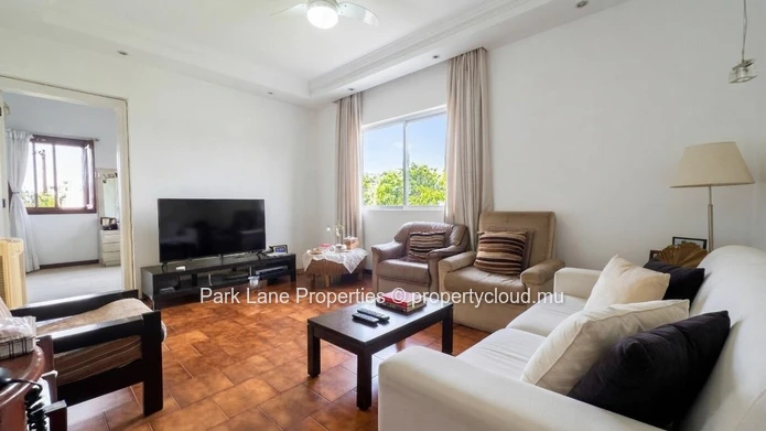 Spacious family home with great potential in Sodnac