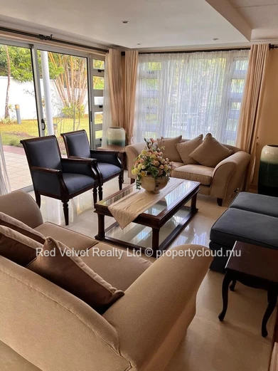 Maison de 4 chambres à vendre - Curepipe (Prix réduit)
