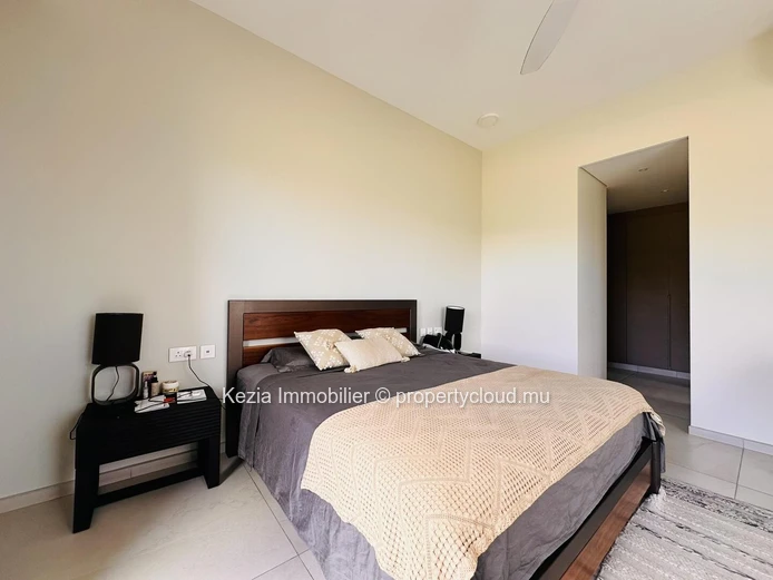 Contemporary Ground Floor Apartment