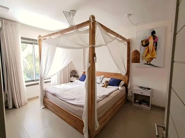 3 Bedroom Townhouse, Duplex