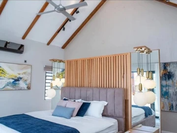4 Bedroom Villa