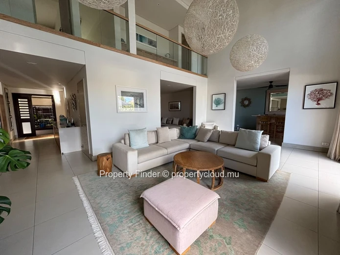Exceptional Marina Residence – Luxury Waterfront Living in Black River