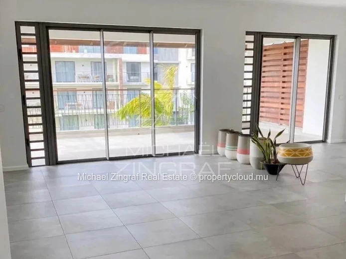 Exceptional Apartment in Grand Bay – Elegance and Tropical Living
