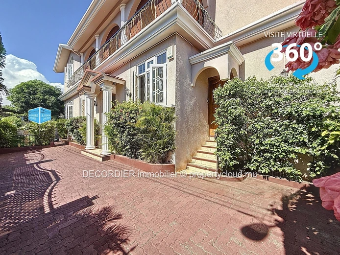 Spacious house in Trou Aux Biches with swimming pool and garden