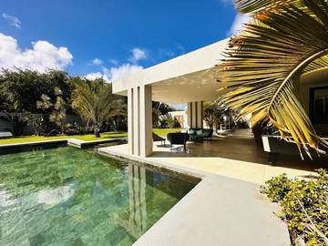 4 Bedroom Villa