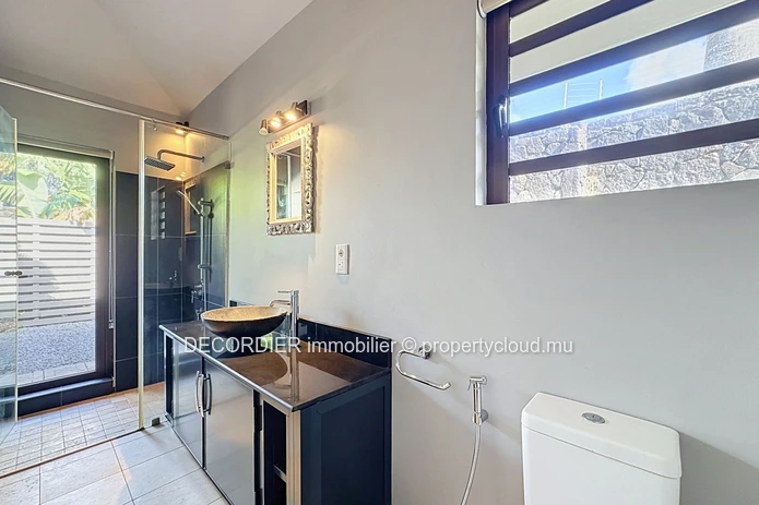 Villa for Sale – Hillside, Belle Vue Harel