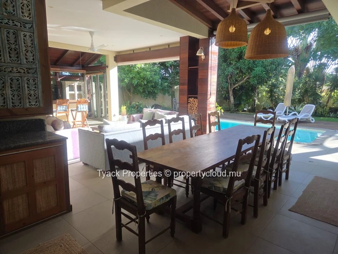 3-Bedroom PDS Villa with Private Pool and Office in Mauritius