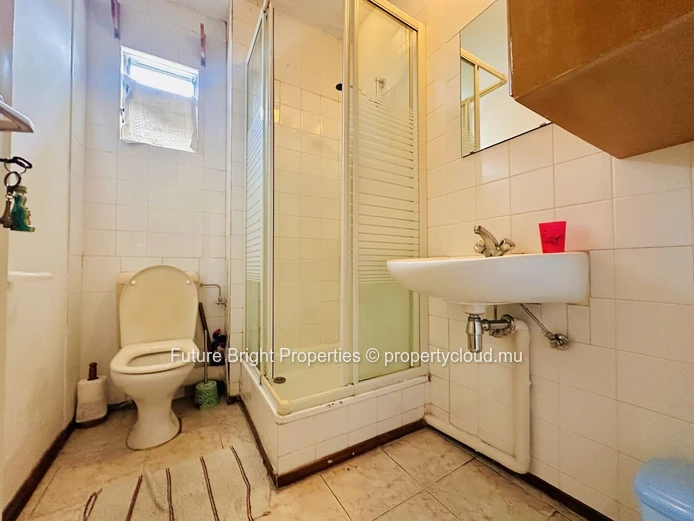 Appartement traditionnel idéalement situé à proximité de Trianon et de l’accès autoroutier